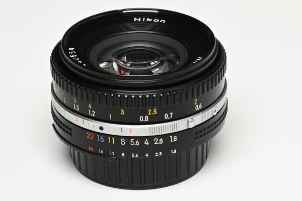 Nikon Nikkor 50mm 1:1,8 manuell F-Mount  -Gebrauchtartikel-